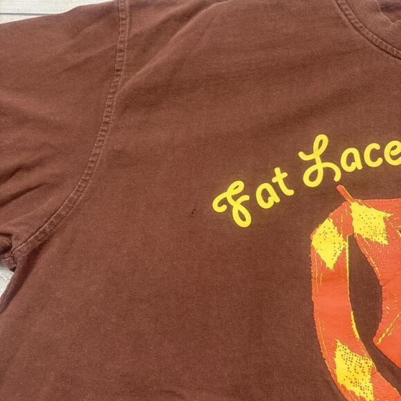 Vintage Rocawear Fat Laces & Fly Kicks Brown Graphic Tee Men XL Hip Hop Y2K - Picture 4 of 6